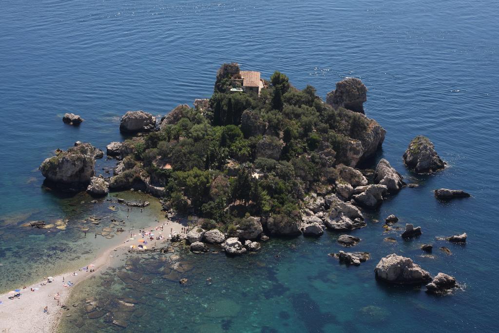 Casa Del Vento Bed & Breakfast Roccalumera Exterior photo