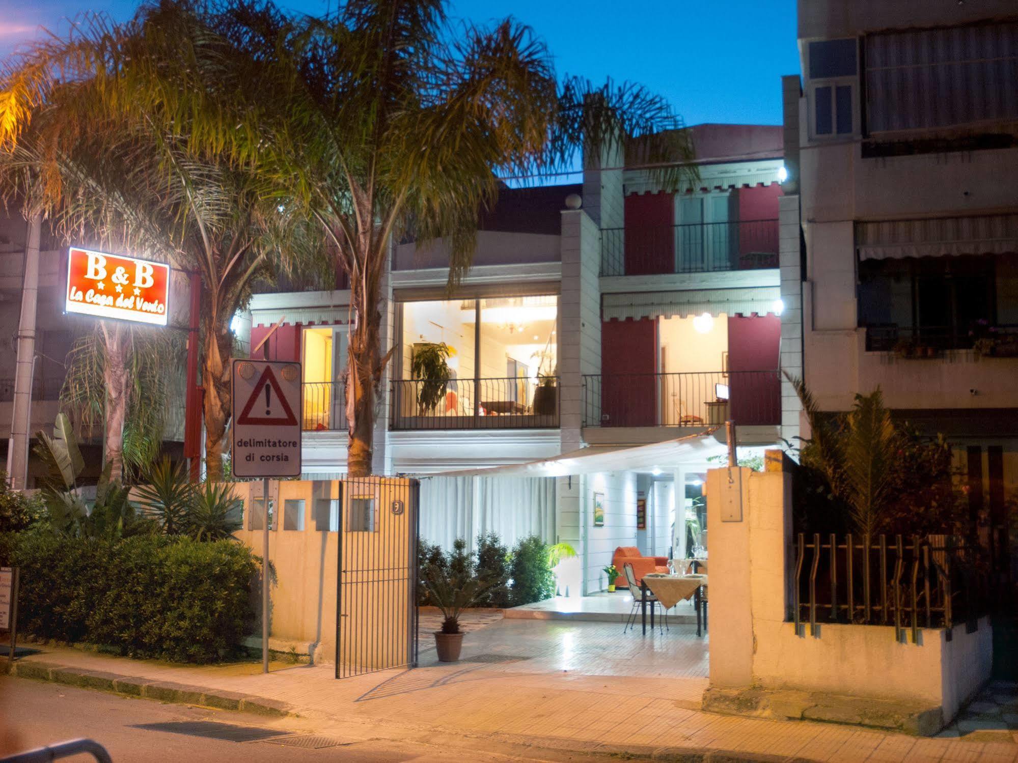 Casa Del Vento Bed & Breakfast Roccalumera Exterior photo